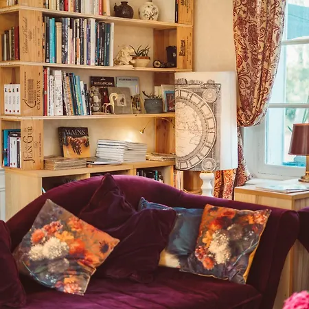 D'hotes Marina - Chateau Le Bas Bleu Rum i privatbostad *