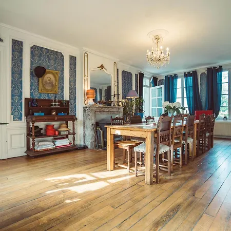 Rum i privatbostad D'hotes Marina - Chateau Le Bas Bleu