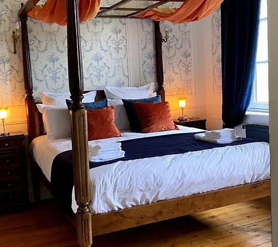 D'hotes Marina - Chateau Le Bas Bleu