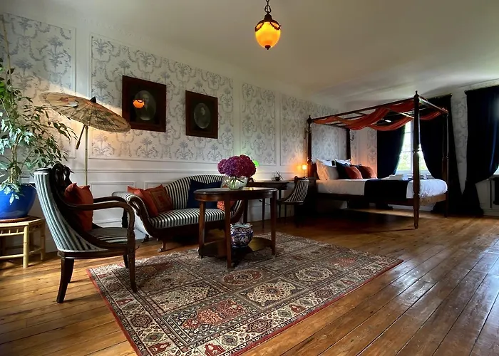 Homestay D'hotes Marina - Chateau Le Bas Bleu Quesnoy-le-Montant