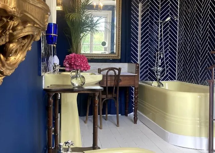 D'hotes Marina - Chateau Le Bas Bleu