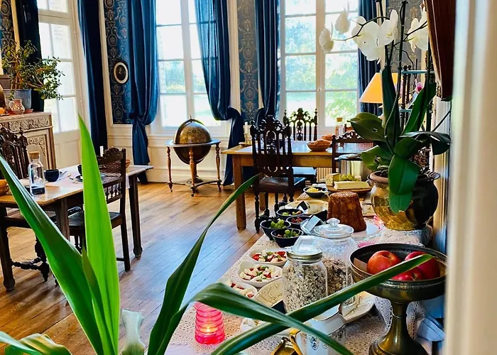 D'hotes Marina - Chateau Le Bas Bleu * Quesnoy-le-Montant