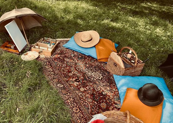 D'hotes Marina - Chateau Le Bas Bleu * Quesnoy-le-Montant